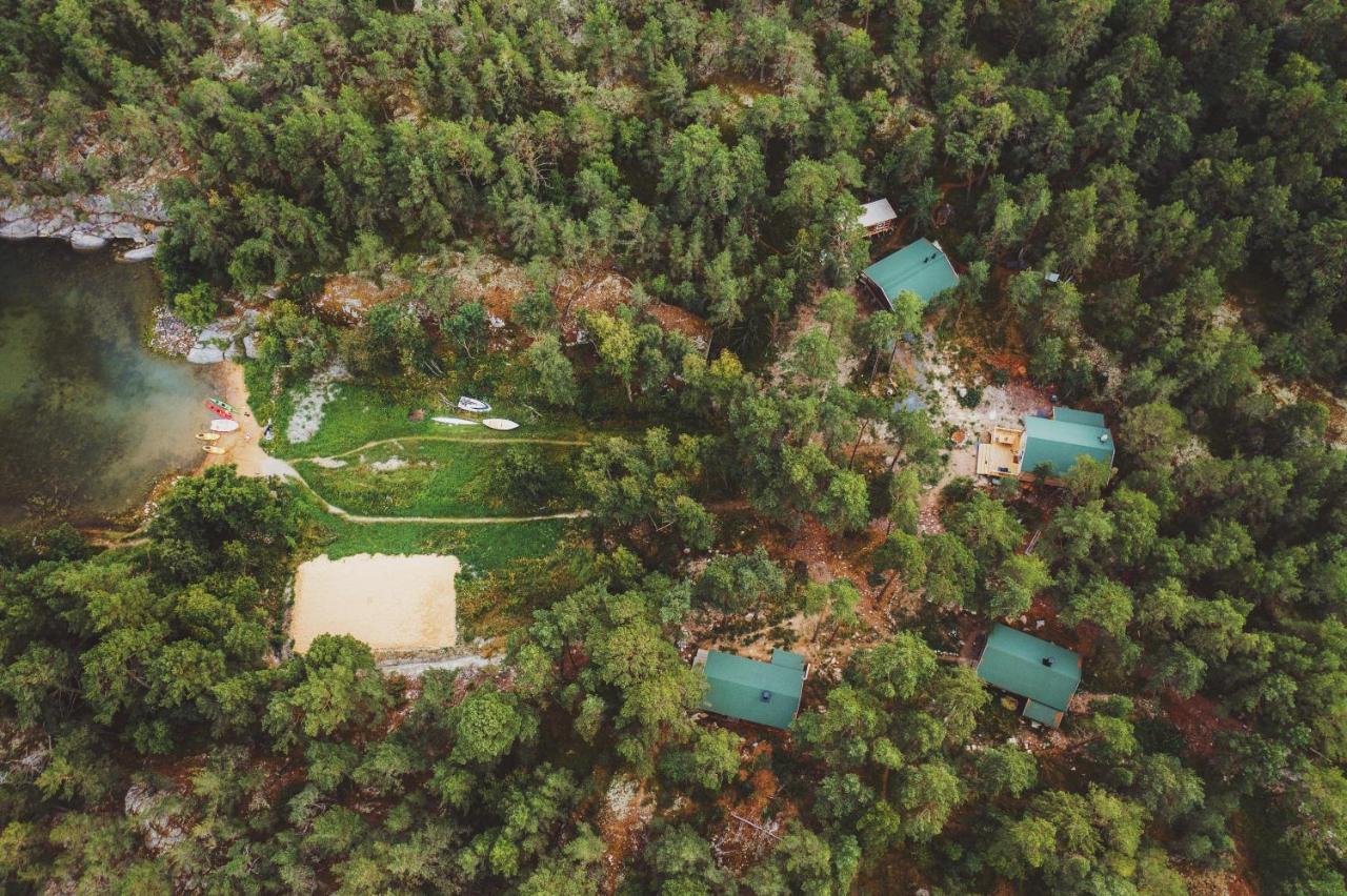 Braennskaer Cottages & Glamping 파르가스 외부 사진