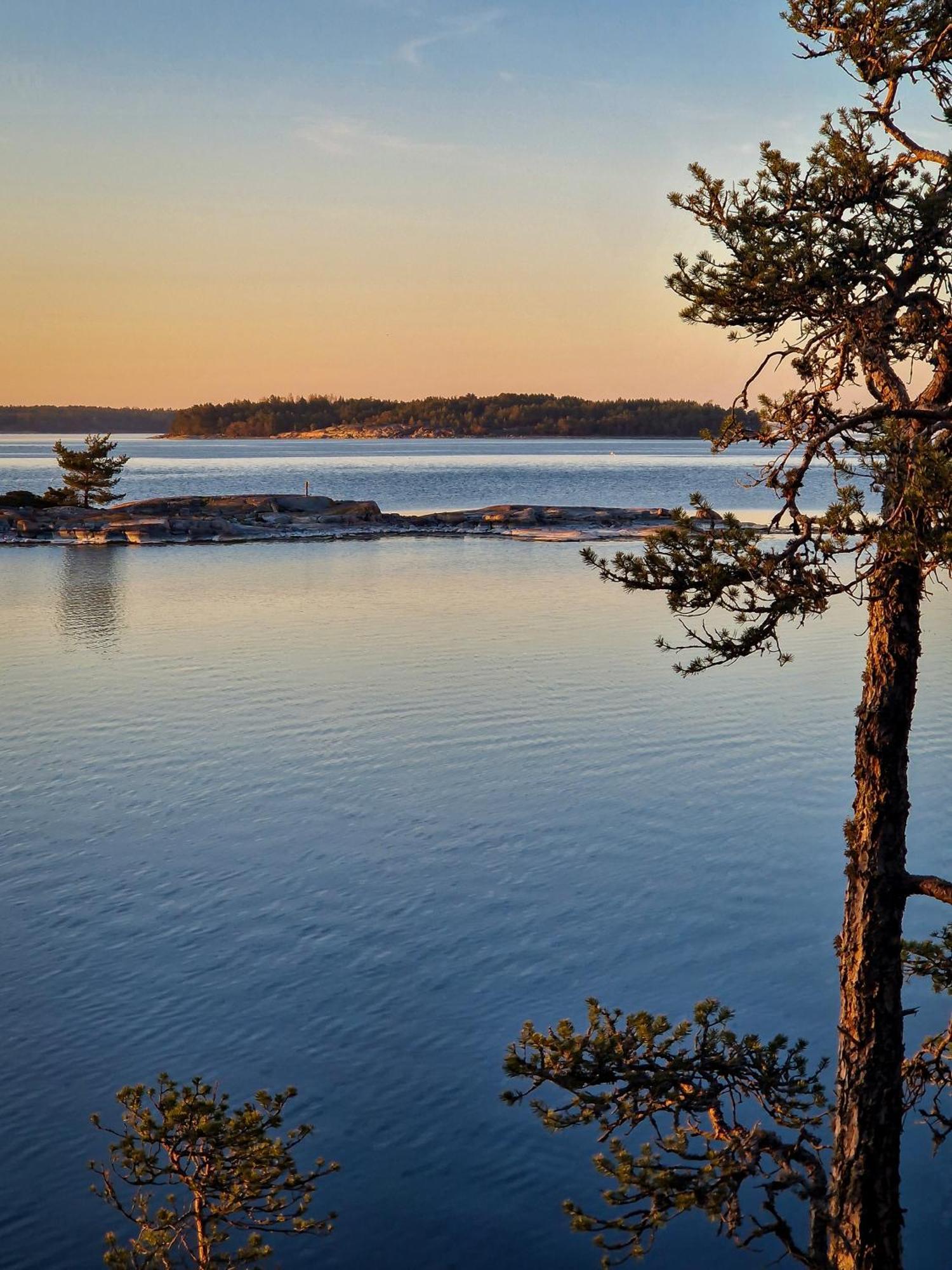 Braennskaer Cottages & Glamping 파르가스 외부 사진