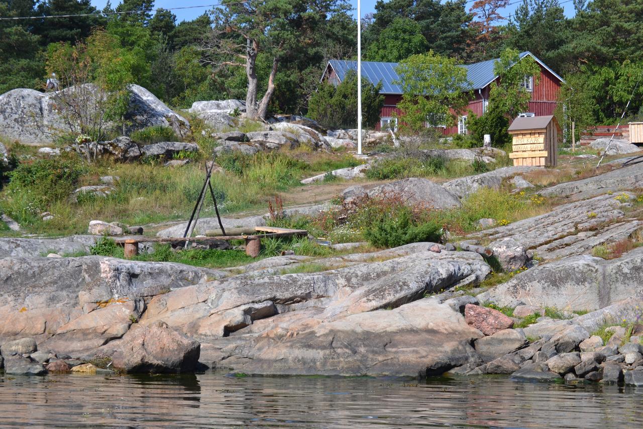 Braennskaer Cottages & Glamping 파르가스 외부 사진